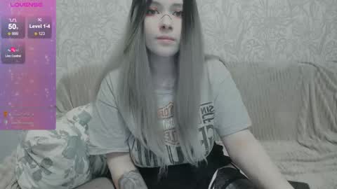 Polly online show from 04.10.26