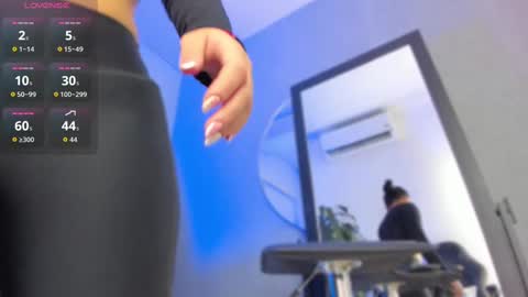 POLLY online show from 10.06.25