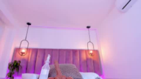 POLLY online show from 04.07.26