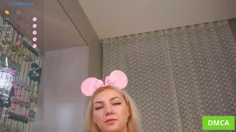 Anna online show from 10.28.25