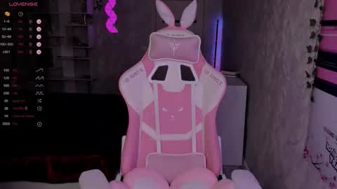       online show from 11.10.25