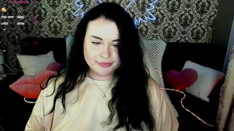 Polly online show from 04.02.26