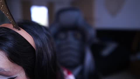 Snapshot of polvodeestrellas_ chatting on 12.23.24  - Help me Reach 100 thumbs up  online show from 12.23.24