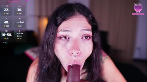 Snapshot of polvodeestrellas_ chatting on 01.24.25  - Help me Reach 100 thumbs up  online show from 01.24.25