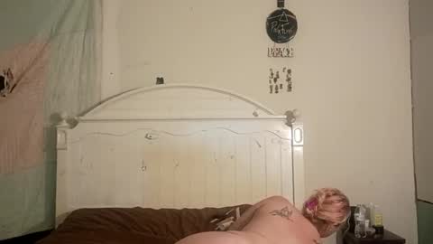 pookie157986 online show from 10.14.25