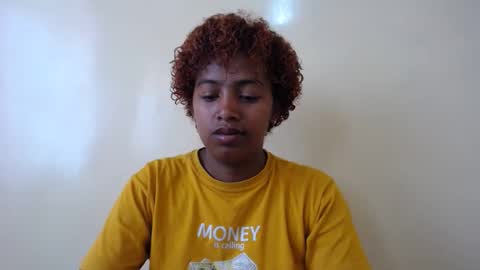 Snapshot of popetykely00 chatting on 12.24.24 popetykely00 online show from 12.24.24