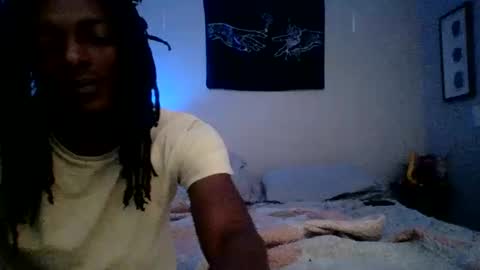 popoutmama online show from 12.04.24