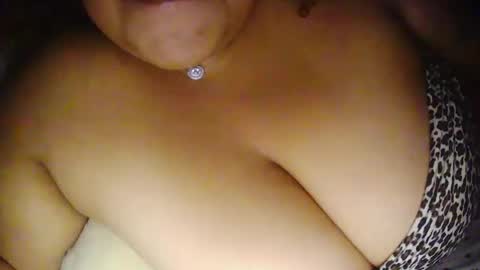 poppyprincess261371 online show from 12.14.25