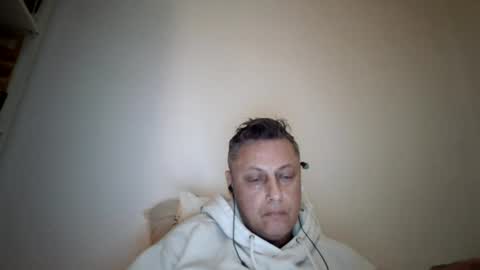 Snapshot of popsimoncam chatting on 08.02.26 popsimoncam online show from 08.02.26