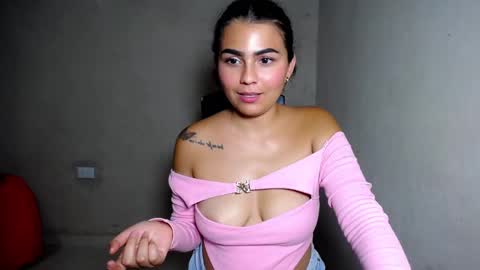 NICKKYMARTIN online show from 12.19.24