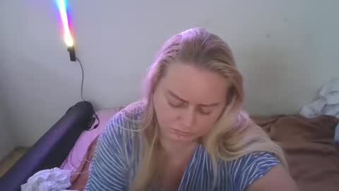 MelissOfficial online show from 02.06.25