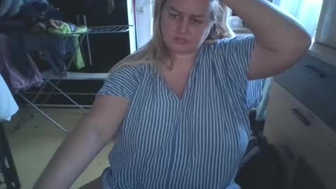 MelissOfficial online show from 02.09.25