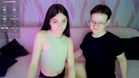 Ana and Tati online show from 09.20.25