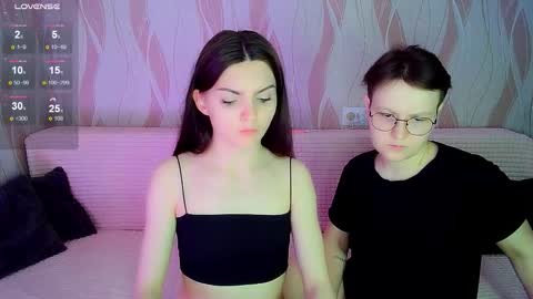 Ana and Tati online show from 10.15.25