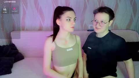 Snapshot of pornostendup chatting on 12.04.25 Ana and Tati online show from 12.04.25