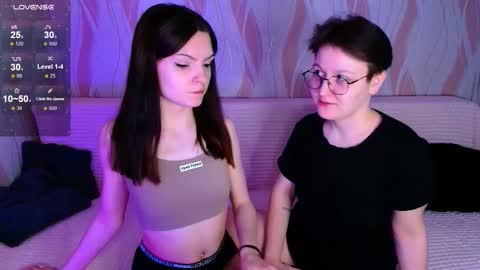 Snapshot of pornostendup chatting on 02.07.26 Ana and Tati online show from 02.07.26