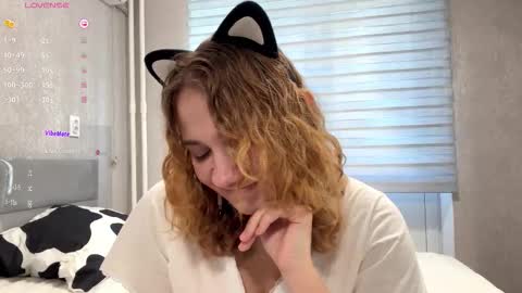 Anna Vdovoch online show from 09.25.25