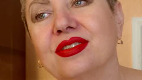 LADY POSH online show from 10.28.25