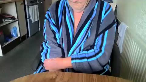 poshman65 online show from 10.31.25