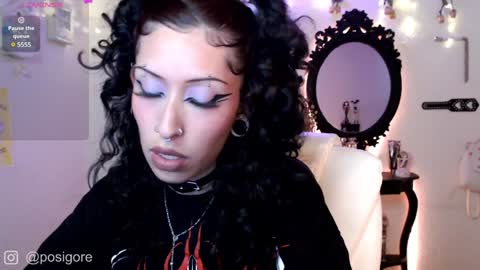 Snapshot of posigore chatting on 12.06.24 Anna Goth independient model online show from 12.06.24