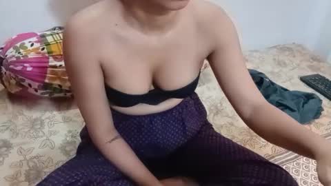 poulomi online show from 09.16.25