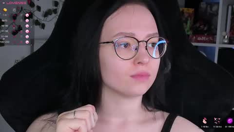 Robyn online show from 11.06.25