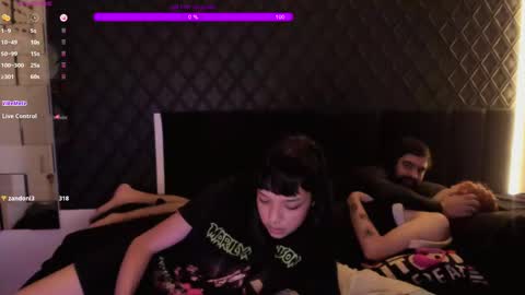 Snapshot of powercouplemix chatting on 02.11.25 Ravena Rozz online show from 02.11.25