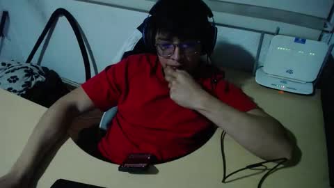 powerfulzeus2 online show from 10.03.25