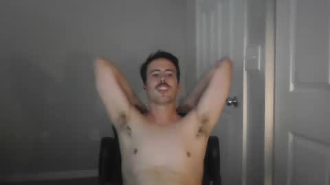 Snapshot of pphoto_95 chatting on 10.10.25 Redd online show from 10.10.25