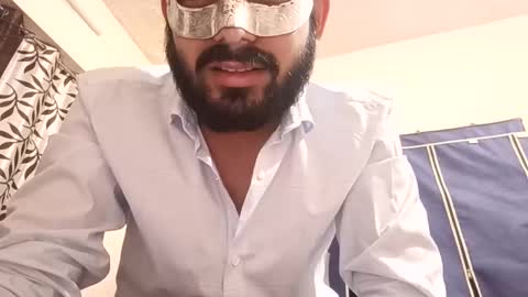 ppreetam23 online show from 01.04.25