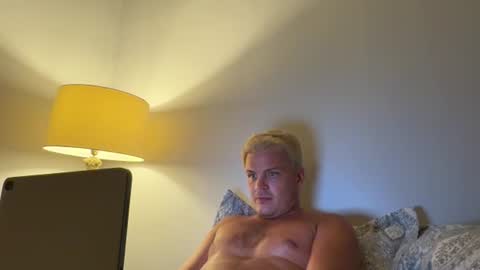 Snapshot of prancerpreet chatting on 06.16.26 prancerpreet online show from 06.16.26