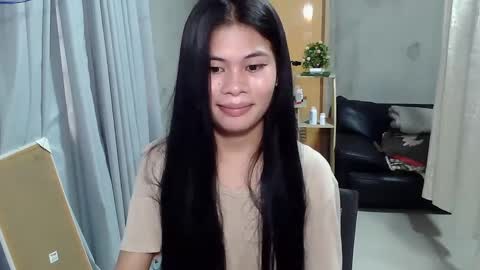 Snapshot of precious_athena chatting on 03.07.25 precious_athena online show from 03.07.25