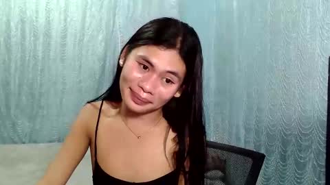 Snapshot of precious_athena chatting on 09.14.25 precious_athena online show from 09.14.25