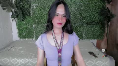 Snapshot of precious_burikatx chatting on 06.13.26 Cassie online show from 06.13.26