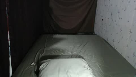 precious_mitch18 online show from 02.12.25