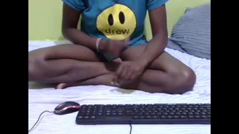 Snapshot of precious_nesh chatting on 02.27.25 precious_nesh online show from 02.27.25