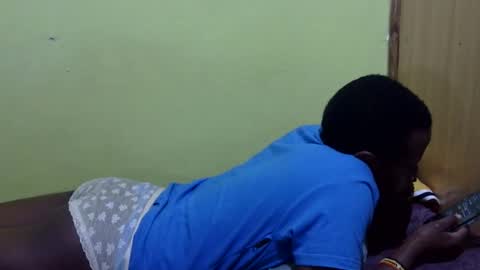 precious_nesh online show from 10.19.25