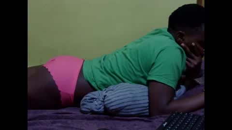 precious_nesh online show from 12.16.25