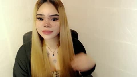 MAXXINE online show from 02.16.26