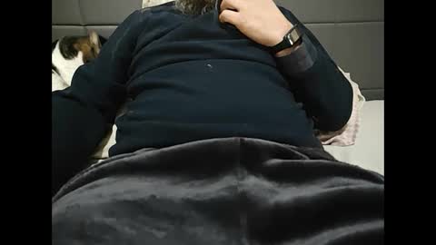 Snapshot of precumbear chatting on 01.02.25 precumbear online show from 01.02.25