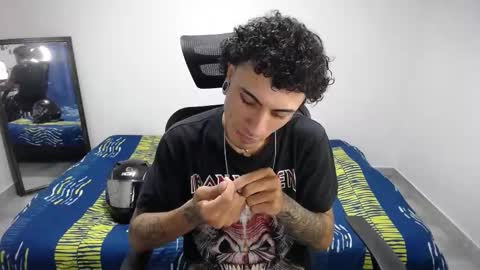 Plux online show from 10.31.25