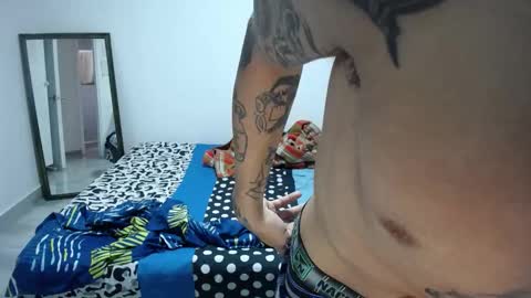 Plux online show from 11.23.25