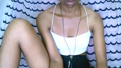 prettiethalia online show from 01.10.26