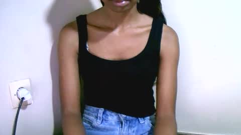 prettiethalia online show from 02.01.26