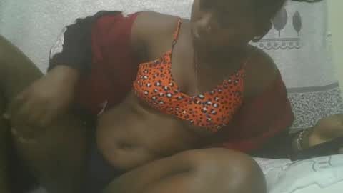 Snapshot of pretty_abella chatting on 02.09.25 abella online show from 02.09.25