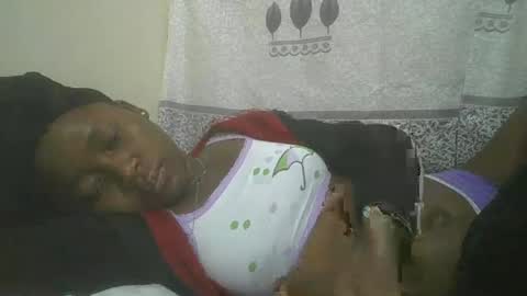 Snapshot of pretty_abella chatting on 02.20.25 abella online show from 02.20.25