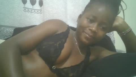 Snapshot of pretty_abella chatting on 03.02.25 abella online show from 03.02.25