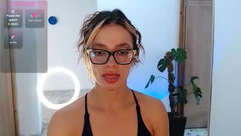 Alana online show from 03.25.26