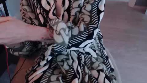 Pretty boy online show from 09.29.25