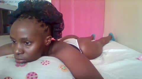 pretty_darya online show from 02.26.25